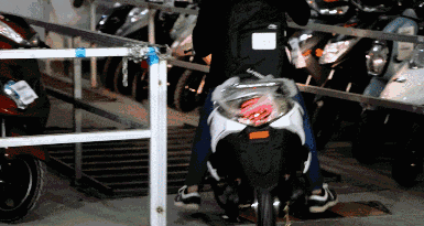 專業(yè)生產(chǎn)PVC護套、銅排、鋁排、新能源電池銅/鋁軟連接-人禾電子