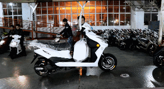 專業(yè)生產(chǎn)PVC護套、銅排、鋁排、新能源電池銅/鋁軟連接-人禾電子